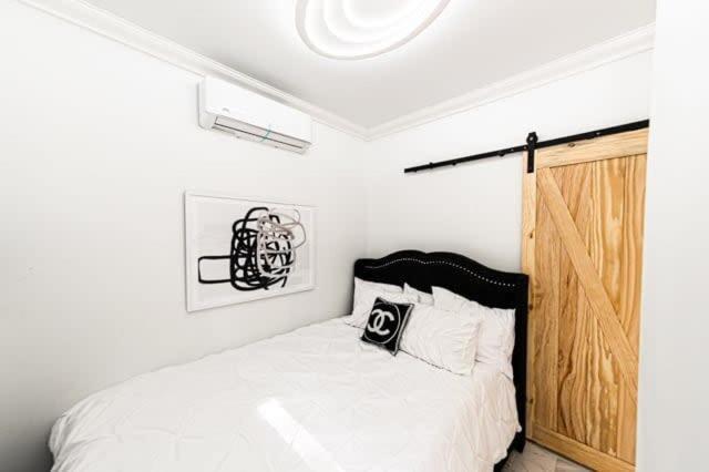 Amazing Modern 5 Bedroom Next To French Qt & Bourbon Appartement